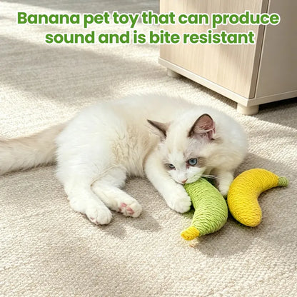 Sisal Fruit Interactive Cat Chewing Toy - 40G, Portable Banana Design for Biting, Batting, and Scratching, Ideal for Indoor Play (Yellow/Green)